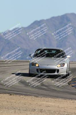 media/Oct-24-2025-Doghouse Garage (Fri) [[783d2ff07a]]/3-Intermediate/Session 3 (Turn 12)/